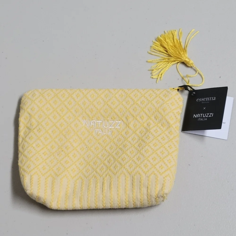 Essentia Plugia X NATUZZI ITALIA NWT Embroidered Cosmetic Bag.